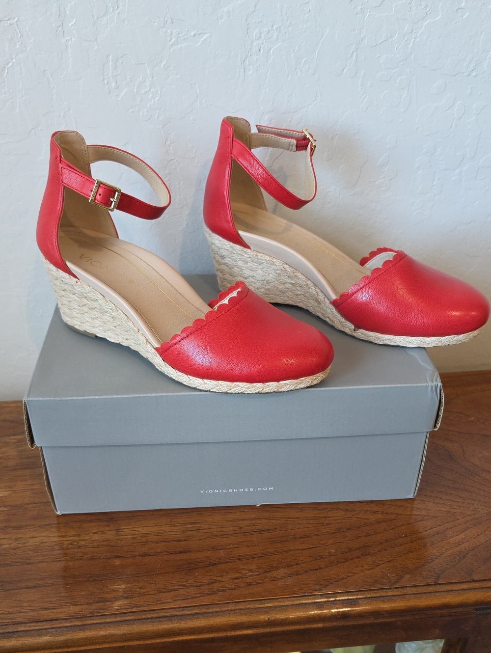 Vionic Red Scalloped Espadrille Ankle-Strap Wedges